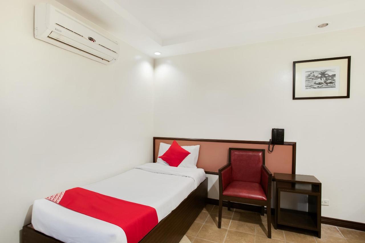 Oyo 394 Tagaytay Haven Hotel - Mendez Tagaytay City Eksteriør billede